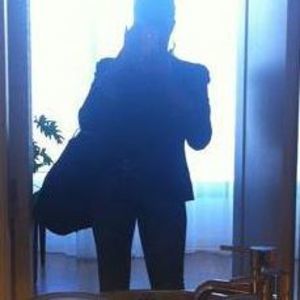 Meet your Posher, Simone